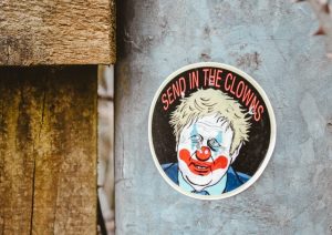 那些讽刺性极强的文案-黑六网